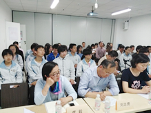 “2016中國(guó)小大使”訪日?qǐng)F(tuán)青島組行前說(shuō)明會(huì)