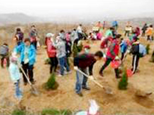 永旺東部購(gòu)物中心春季植樹(shù)活動(dòng)，暨永旺奇樂(lè)斯俱樂(lè)部啟動(dòng)儀式