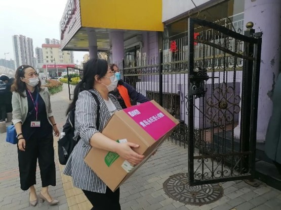 愛心助夢圓— 青島永旺“六一”慰問市南區(qū)夢園啟智中心