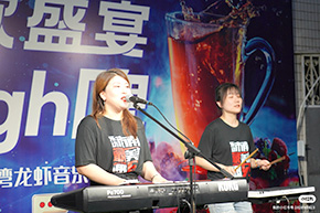 感受商場(chǎng)中的音樂(lè)會(huì)—青島永旺打造藝術(shù)商圈夏日音樂(lè)會(huì)精彩呈現(xiàn)
