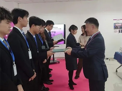 追光而行，筑夢青春 —2023年永旺獎學金證書頒發(fā)儀式（青島會場）成功舉辦